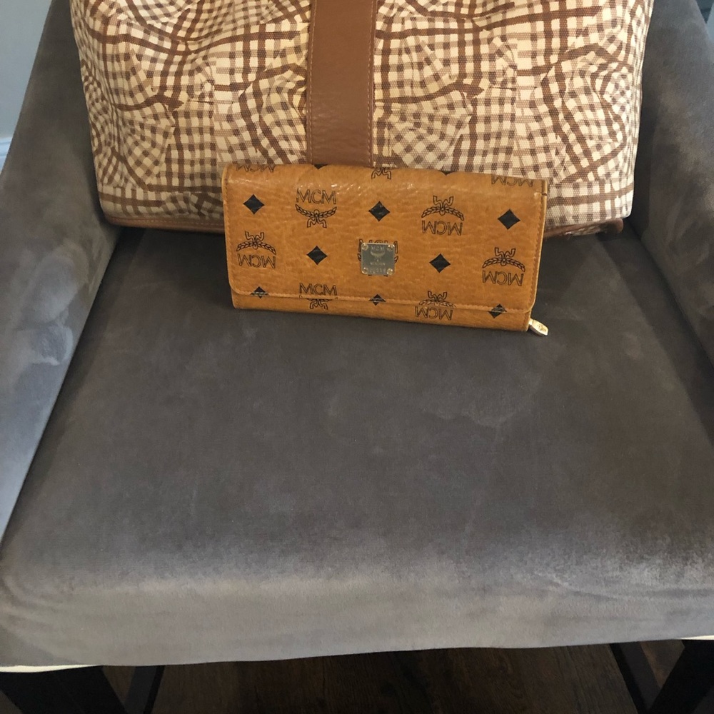 MCM Wallet